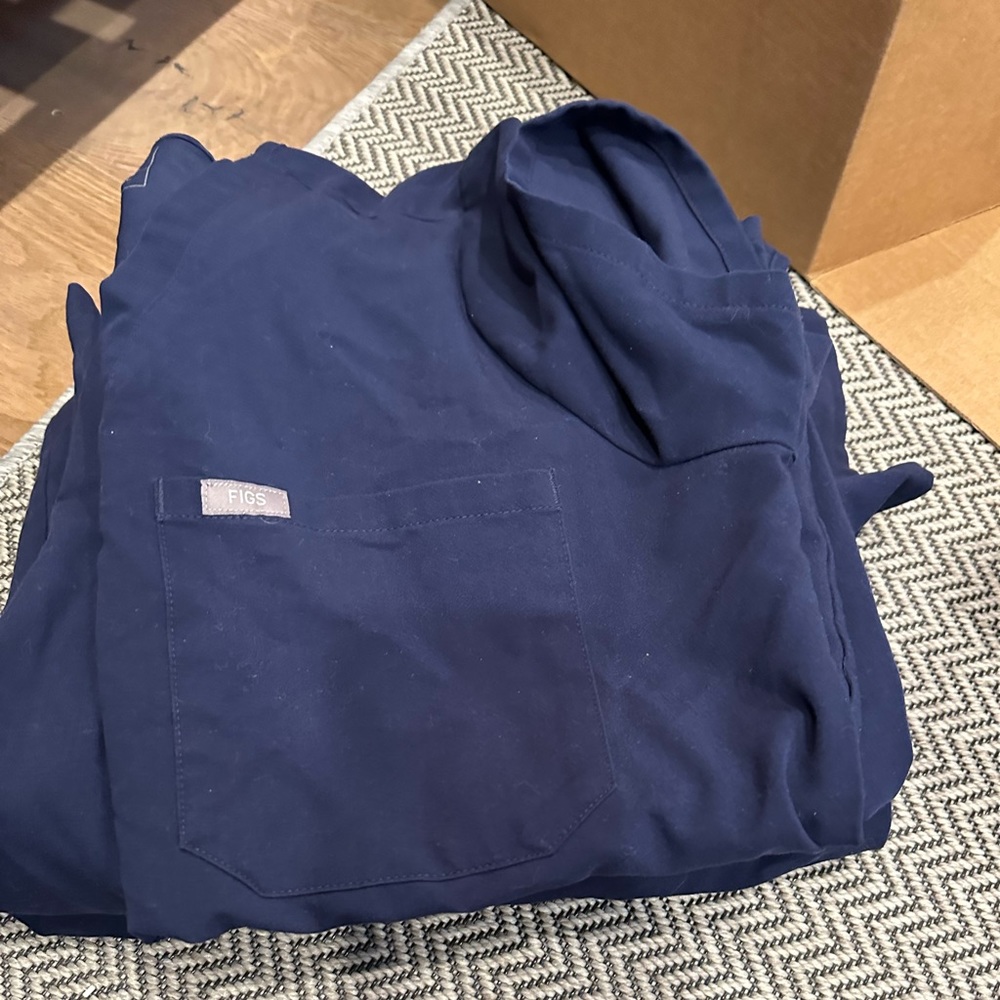 Figs scrubs, top and two pants